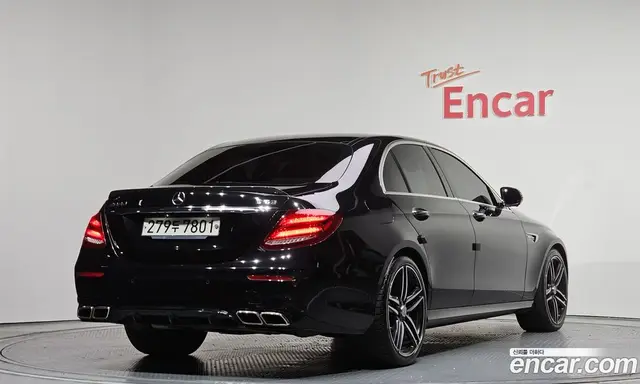 Mercedes-Benz E-Class, 2019, 112 783 км