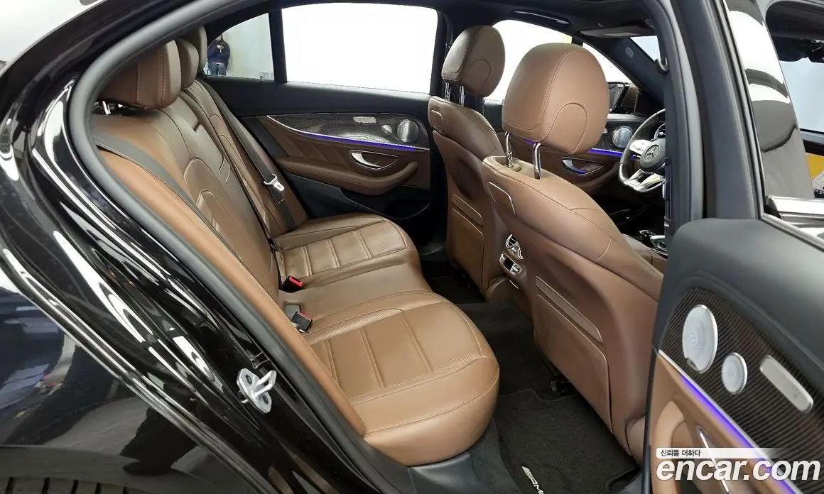 Mercedes-Benz E-Class 2019 4.0 автомат (гидро), фото 11