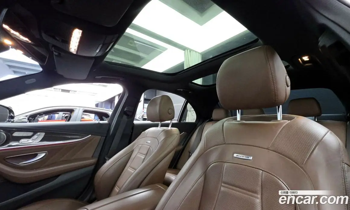 Mercedes-Benz E-Class 2019 4.0 автомат (гидро), фото 18