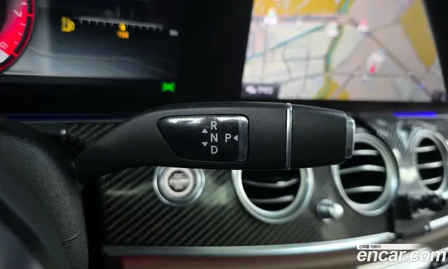 Mercedes-Benz E-Class 2019 4.0 автомат (гидро), миниатюра 8