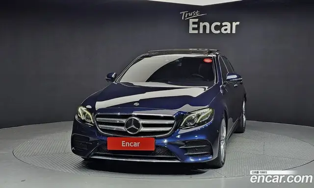 Mercedes-Benz E-Class 2020 2.0 автомат (гидро), миниатюра 3