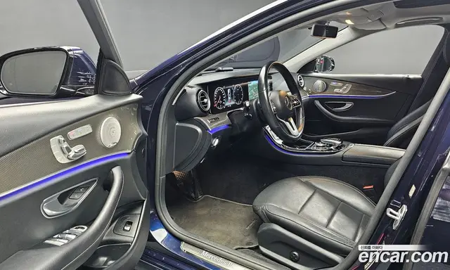 Mercedes-Benz E-Class 2020 2.0 автомат (гидро), миниатюра 10