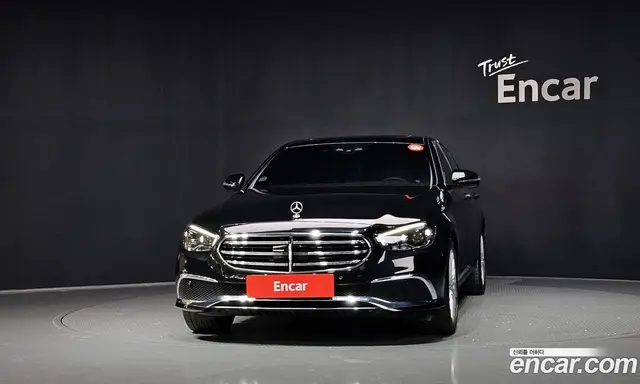 Mercedes-Benz E-Class 2021 2.0 автомат (гидро), миниатюра 3 Mercedes-Benz E-Class 2021 2.0 автомат (гидро), миниатюра 3