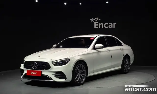 Mercedes-Benz E-Class, 2021, 77 918 км