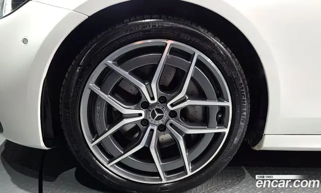 Mercedes-Benz E-Class 2021 1.9 автомат (гидро), миниатюра 5 Mercedes-Benz E-Class 2021 1.9 автомат (гидро), миниатюра 5