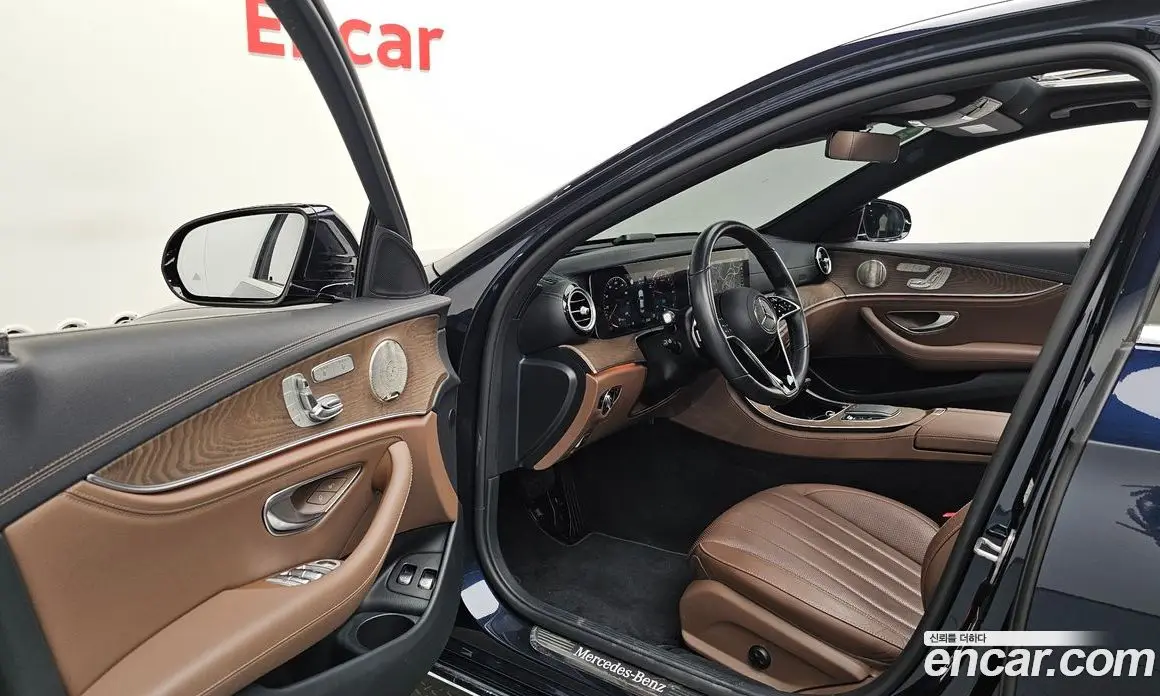 Mercedes-Benz E-Class 2022 2.0 автомат (гидро), фото 12