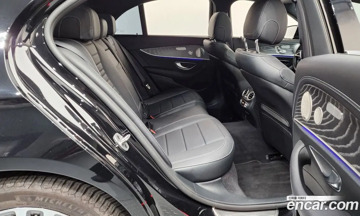 Mercedes-Benz E-Class 2022 2.0 автомат (гидро), фото 11 Mercedes-Benz E-Class 2022 2.0 автомат (гидро), фото 11