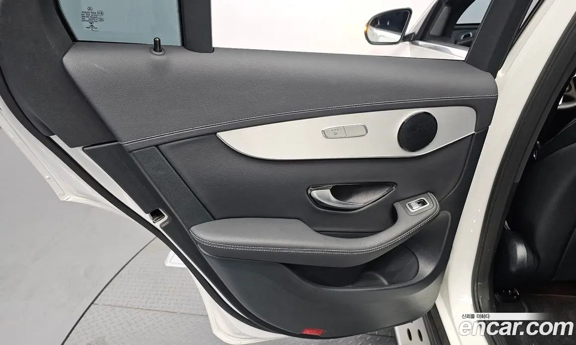 Mercedes-Benz GLC-Class 2021 2.0 автомат (гидро), фото 15