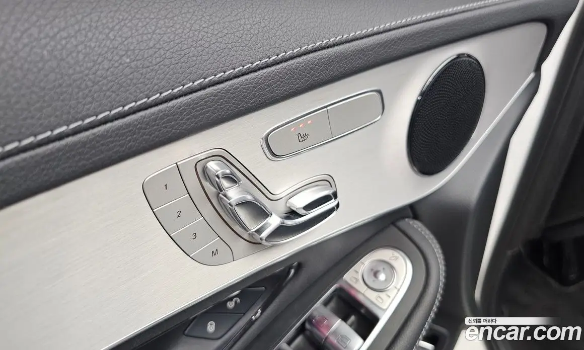 Mercedes-Benz GLC-Class 2021 2.0 автомат (гидро), фото 30