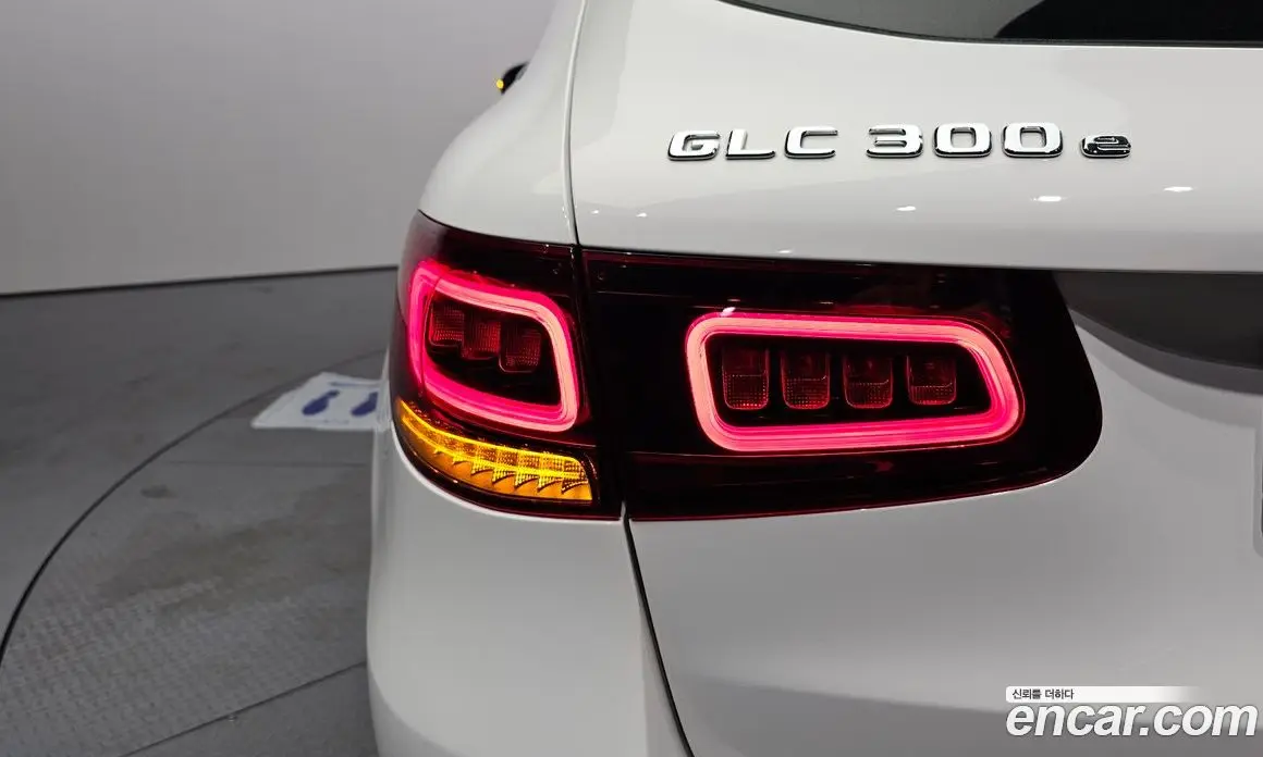 Mercedes-Benz GLC-Class 2021 2.0 автомат (гидро), фото 9