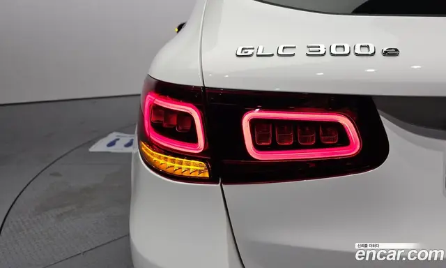 Mercedes-Benz GLC-Class 2021 2.0 автомат (гидро), миниатюра 9