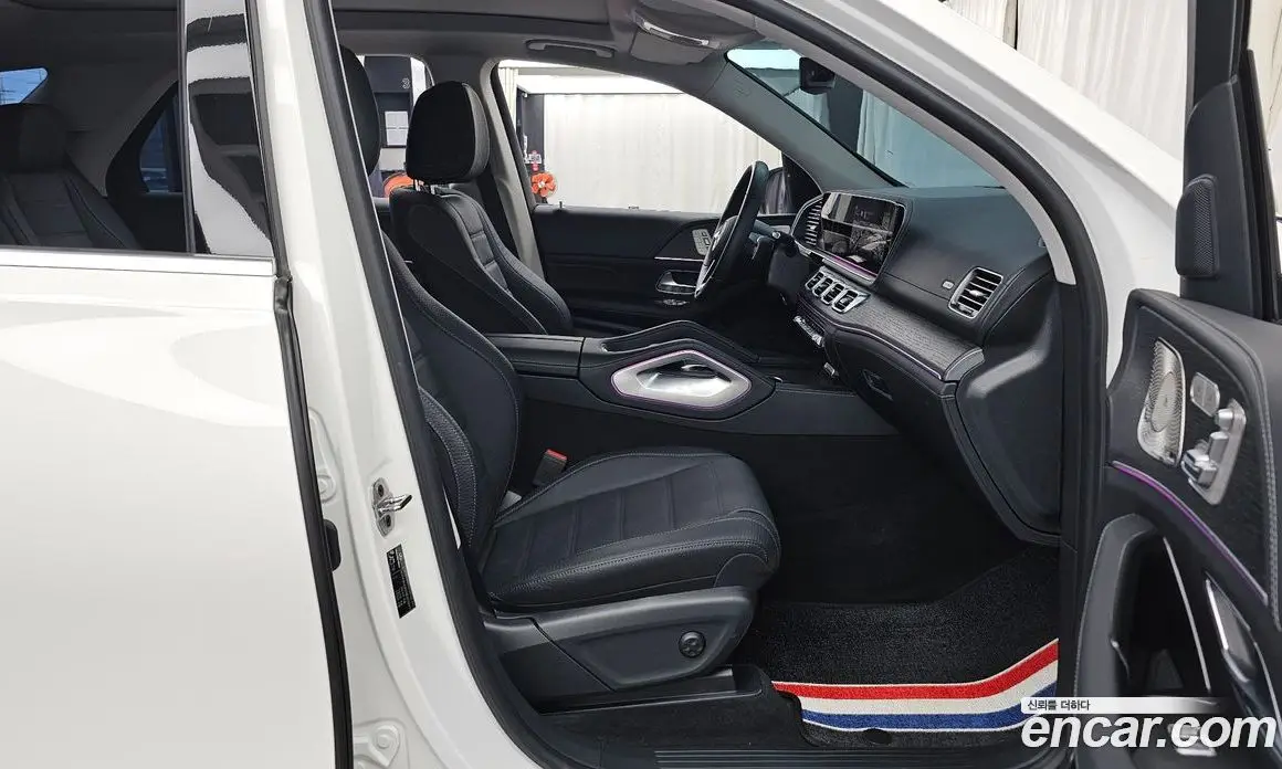 Mercedes-Benz GLE-Class 2025 3.0 автомат (гидро), фото 17