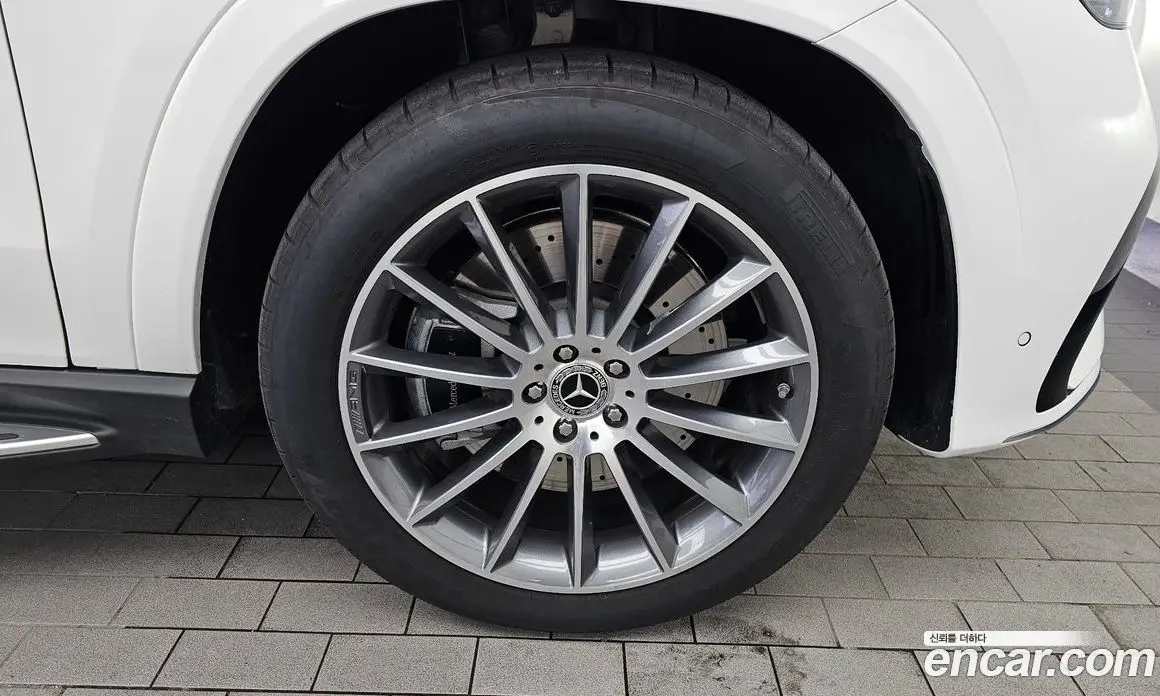 Mercedes-Benz GLE-Class 2025 3.0 автомат (гидро), фото 7
