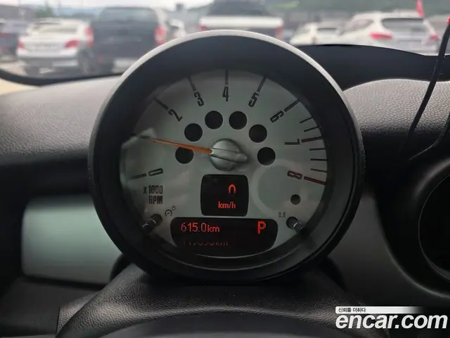 Mini Cooper 2013 1.6 автомат (гидро), миниатюра 5