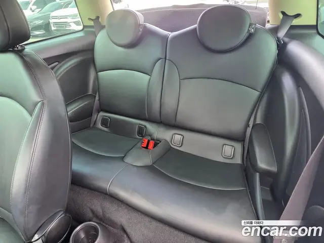 Mini Cooper 2013 1.6 автомат (гидро), миниатюра 9