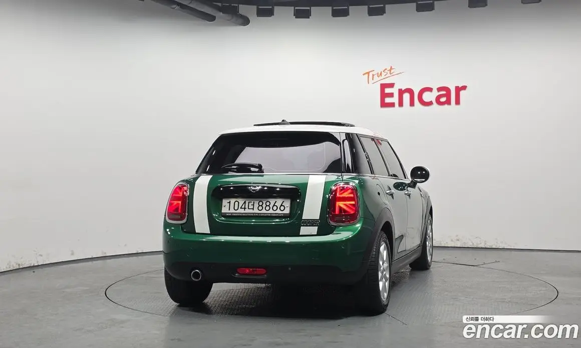 Mini Cooper 2020 1.5 автомат (гидро), фото 4 Mini Cooper 2020 1.5 автомат (гидро), фото 4