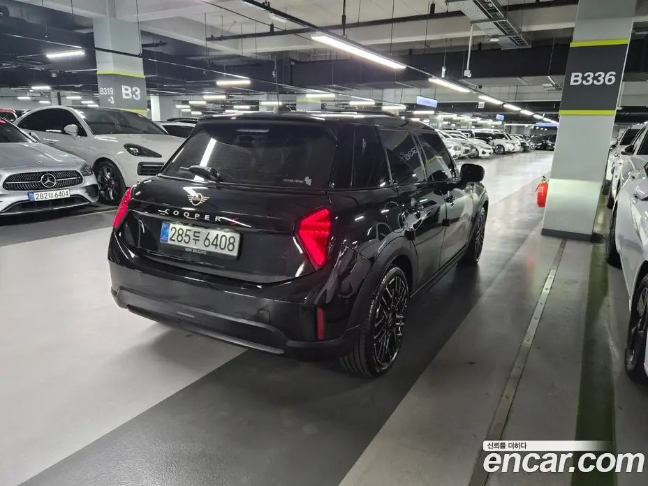 Mini Cooper 2025 2.0 автомат (гидро), фото 12