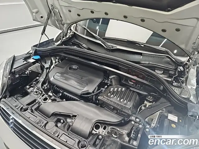 Mini Countryman 2023 1.5 автомат (гидро), миниатюра 6