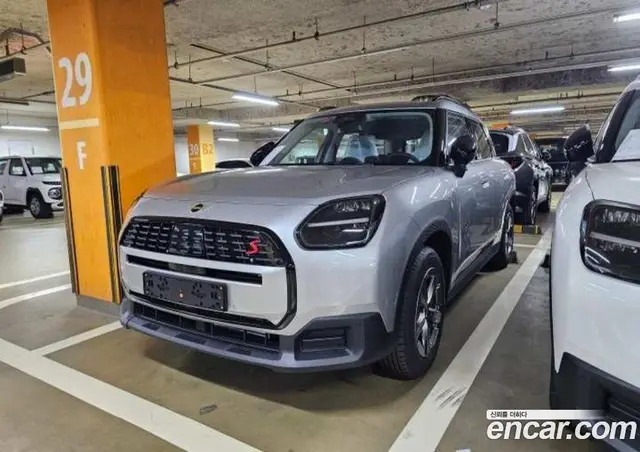 Mini Countryman 2026 2.0 автомат (гидро), миниатюра 2 Mini Countryman 2026 2.0 автомат (гидро), миниатюра 2