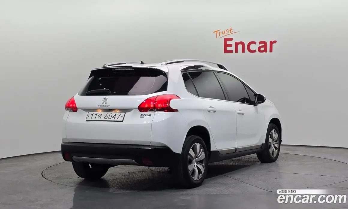 Peugeot 2008 2015 1.6 автомат (гидро), фото 2 Peugeot 2008 2015 1.6 автомат (гидро), фото 2