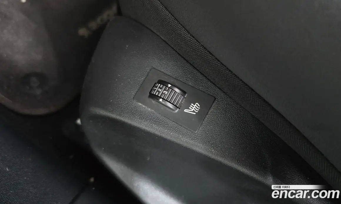 Peugeot 2008 2015 1.6 автомат (гидро), фото 18 Peugeot 2008 2015 1.6 автомат (гидро), фото 18