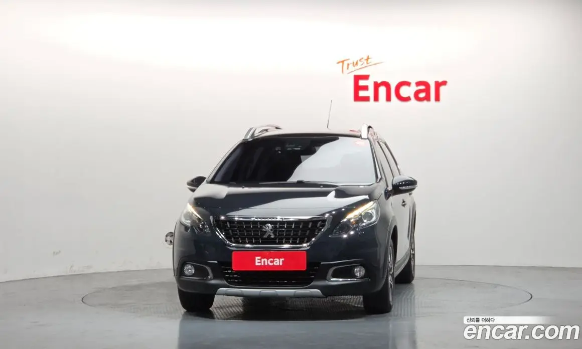Peugeot 2008 2017 1.6 автомат (гидро), фото 3 Peugeot 2008 2017 1.6 автомат (гидро), фото 3