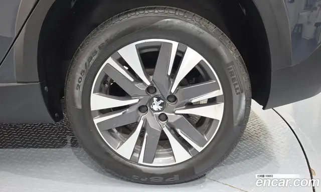 Peugeot 2008 2017 1.6 автомат (гидро), миниатюра 7 Peugeot 2008 2017 1.6 автомат (гидро), миниатюра 7