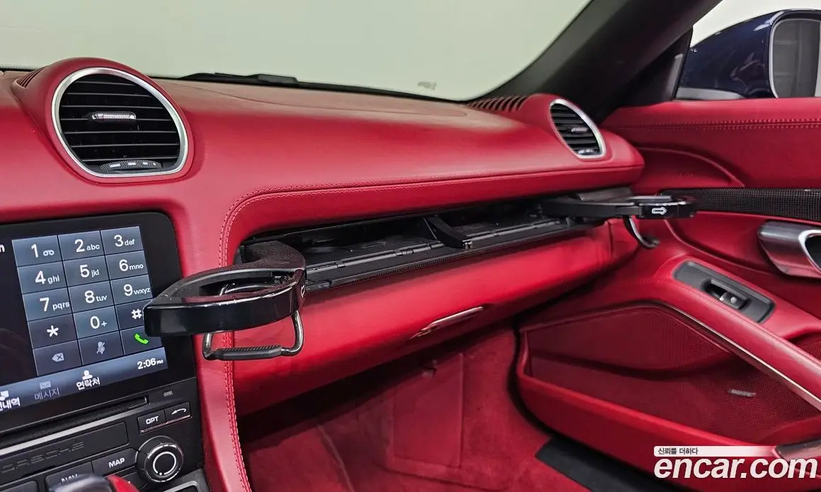 Porsche 718 2019 2.5 автомат (гидро), фото 17 Porsche 718 2019 2.5 автомат (гидро), фото 17