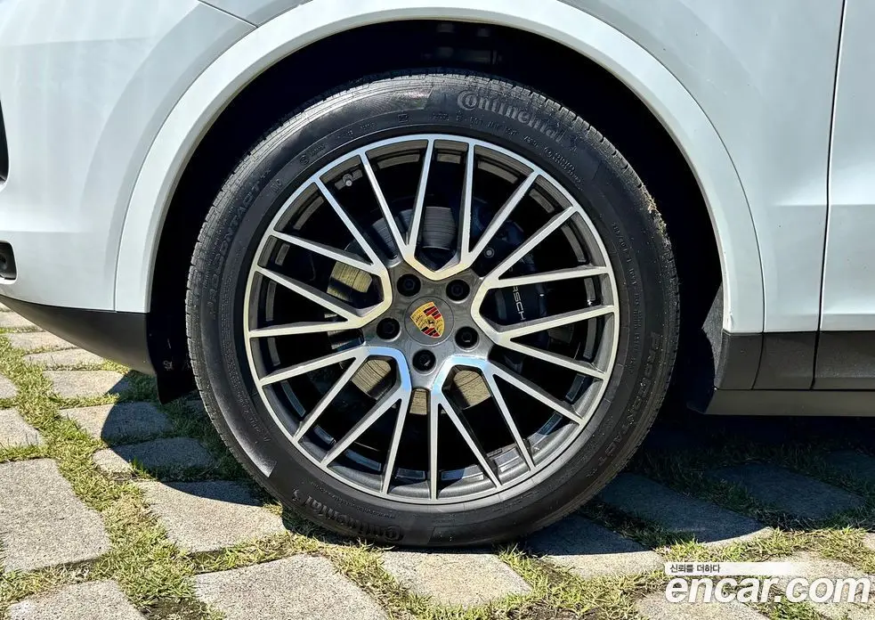 Porsche Cayenne 2021 3.0 автомат (гидро), фото 11