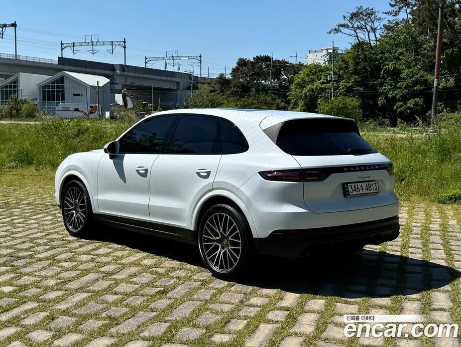 Porsche Cayenne 2021 3.0 автомат (гидро), фото 9