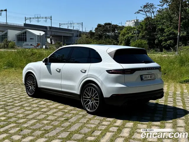 Porsche Cayenne 2021 3.0 автомат (гидро), миниатюра 9