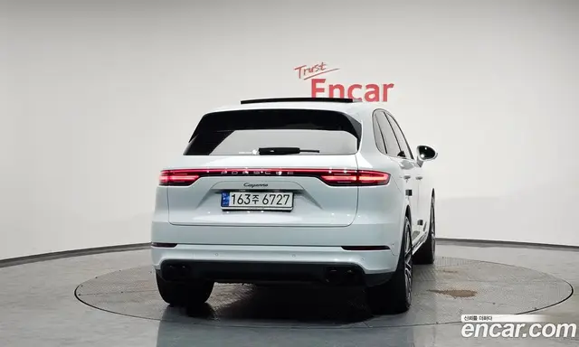 Porsche Cayenne 2022 3.0 автомат (гидро), миниатюра 3 Porsche Cayenne 2022 3.0 автомат (гидро), миниатюра 3