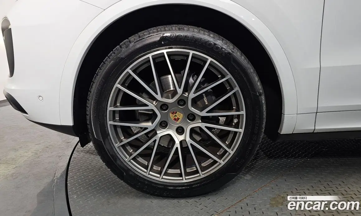 Porsche Cayenne 2022 3.0 автомат (гидро), фото 4 Porsche Cayenne 2022 3.0 автомат (гидро), фото 4