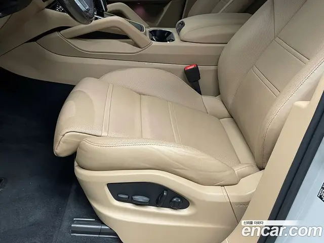 Porsche Cayenne 2022 3.0 автомат (гидро), миниатюра 10