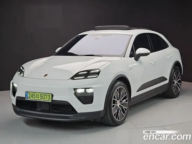Porsche Macan 2025 0.2 автомат (гидро), миниатюра 2 Porsche Macan 2025 0.2 автомат (гидро), миниатюра 2