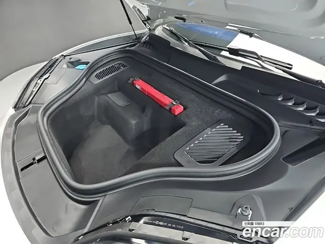 Porsche Macan 2025 0.2 автомат (гидро), миниатюра 6 Porsche Macan 2025 0.2 автомат (гидро), миниатюра 6