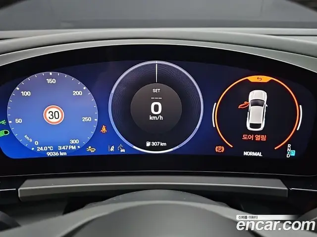 Porsche Macan 2025 0.2 автомат (гидро), миниатюра 8 Porsche Macan 2025 0.2 автомат (гидро), миниатюра 8