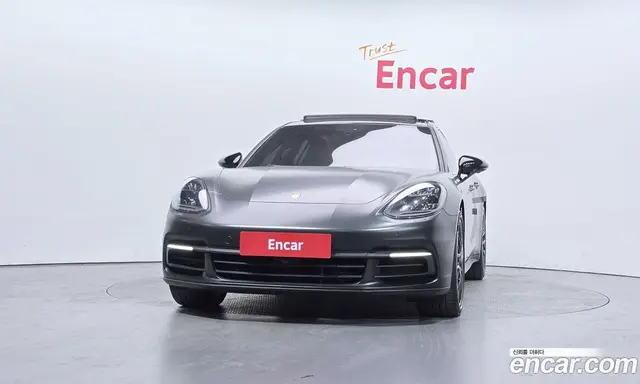 Porsche Panamera 2018 3.0 автомат (гидро), миниатюра 3 Porsche Panamera 2018 3.0 автомат (гидро), миниатюра 3