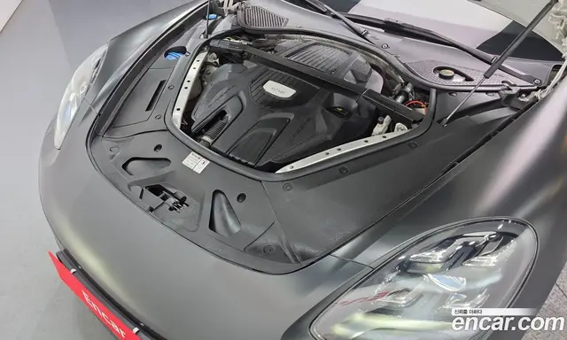 Porsche Panamera 2018 3.0 автомат (гидро), миниатюра 6 Porsche Panamera 2018 3.0 автомат (гидро), миниатюра 6