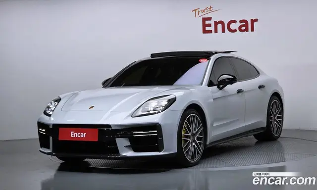 Porsche Panamera, 2025, 25 059 км