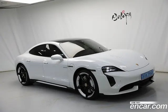 Porsche Taycan 2021 0.1 автомат (гидро), миниатюра 3