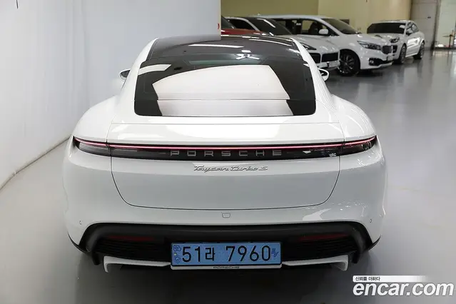 Porsche Taycan 2021 0.1 автомат (гидро), миниатюра 4