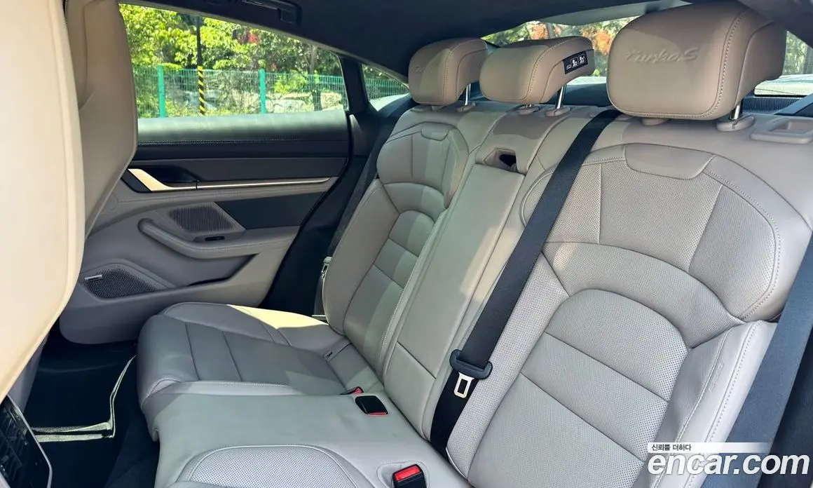 Porsche Taycan 2023 0.1 автомат (гидро), фото 14 Porsche Taycan 2023 0.1 автомат (гидро), фото 14