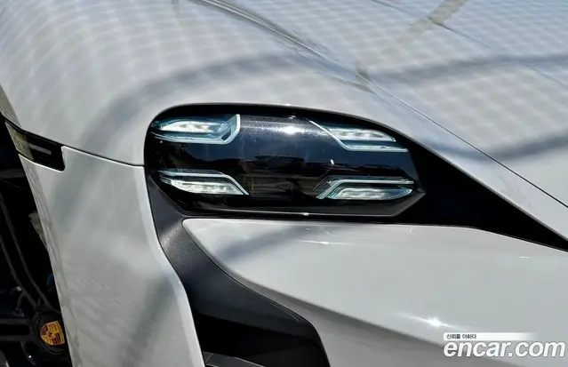 Porsche Taycan 2023 0.1 автомат (гидро), миниатюра 7 Porsche Taycan 2023 0.1 автомат (гидро), миниатюра 7