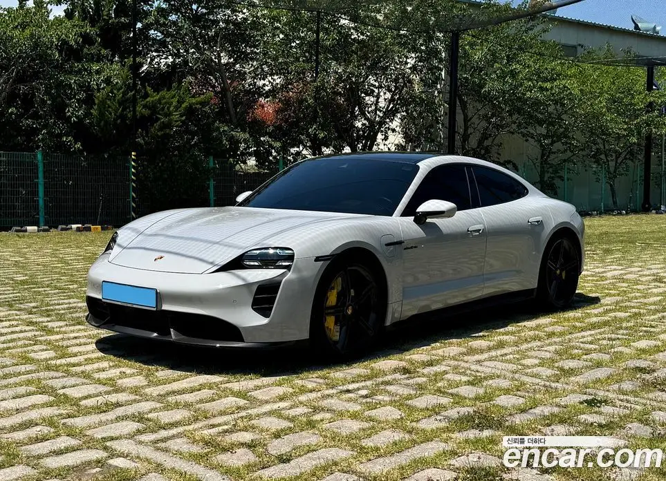 Porsche Taycan 2023 0.1 автомат (гидро), фото 8 Porsche Taycan 2023 0.1 автомат (гидро), фото 8