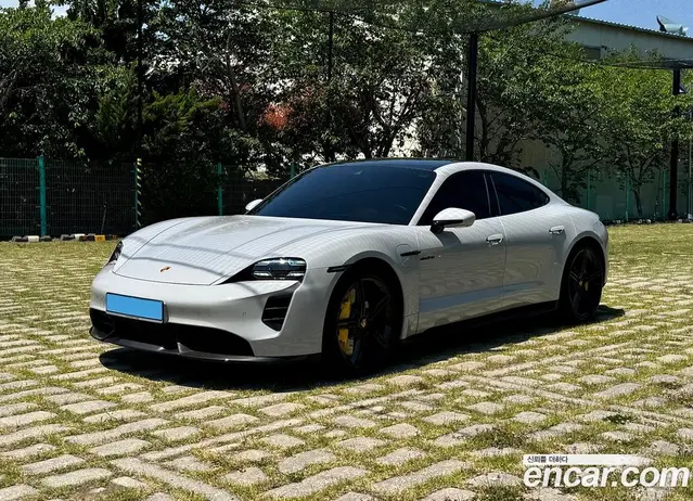 Porsche Taycan 2023 0.1 автомат (гидро), миниатюра 8 Porsche Taycan 2023 0.1 автомат (гидро), миниатюра 8