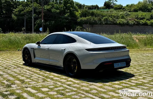 Porsche Taycan 2023 0.1 автомат (гидро), миниатюра 9 Porsche Taycan 2023 0.1 автомат (гидро), миниатюра 9
