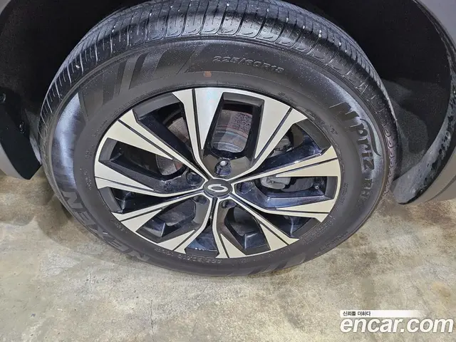 Renault (Samsung) QM6 2021 2.0 автомат (гидро), миниатюра 7 Renault (Samsung) QM6 2021 2.0 автомат (гидро), миниатюра 7