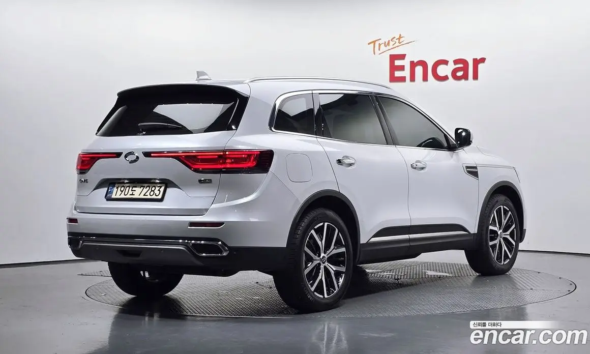 Renault (Samsung) QM6 2022 2.0 автомат (гидро), фото 2 Renault (Samsung) QM6 2022 2.0 автомат (гидро), фото 2