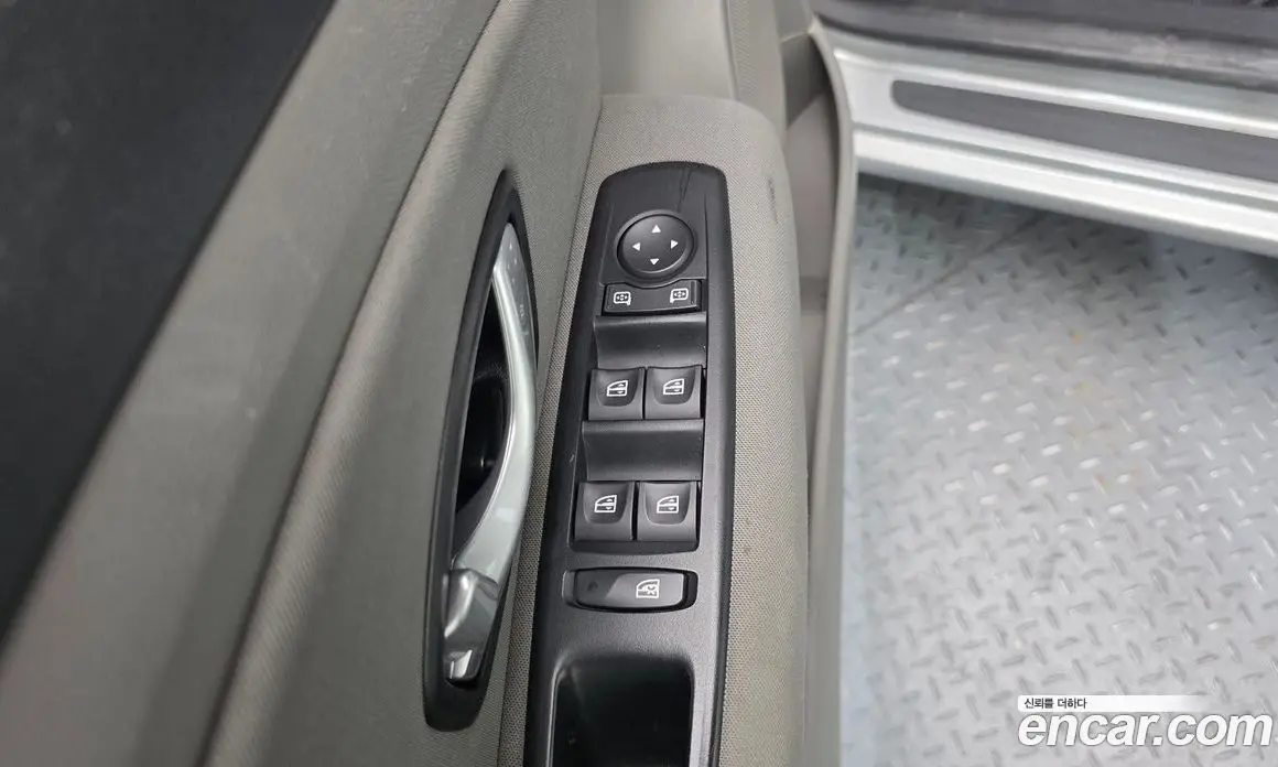 Renault (Samsung) SM3 2009 1.6 автомат (гидро), фото 14 Renault (Samsung) SM3 2009 1.6 автомат (гидро), фото 14